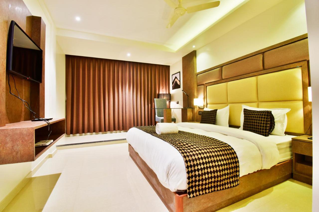 Aura One Hotel Kochi 外观 照片